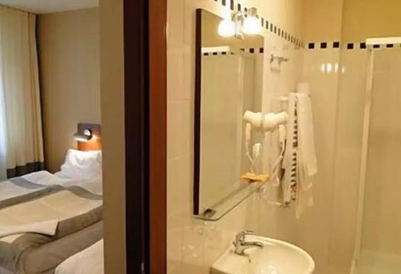 Hotelli Atrium