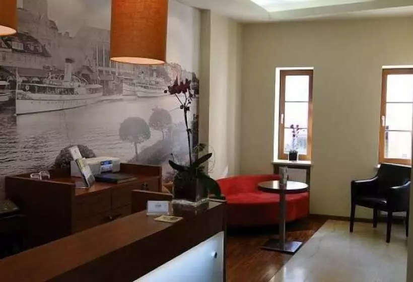 Hotelli Atrium