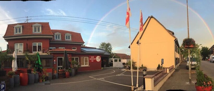 هتل Cour Du Tonnelier