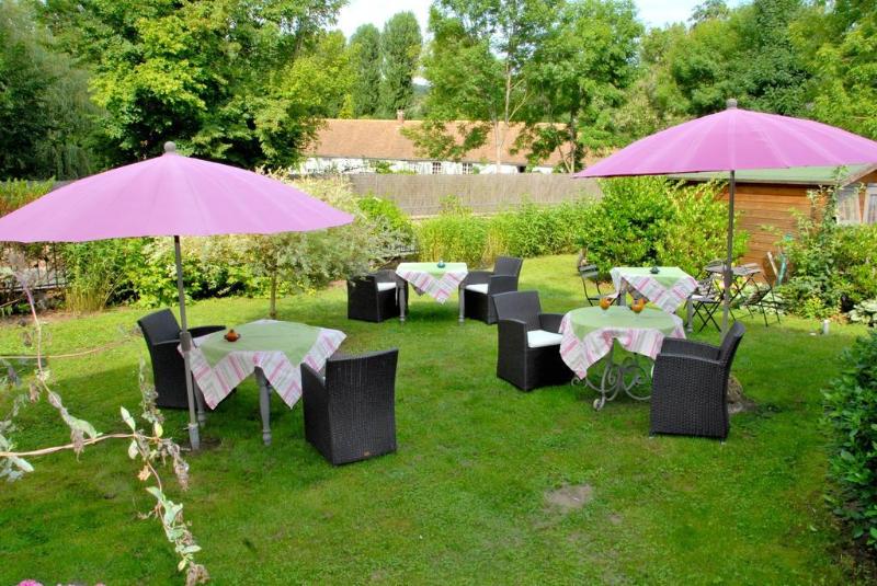 فندق Logis Hôtel De La Chapelle