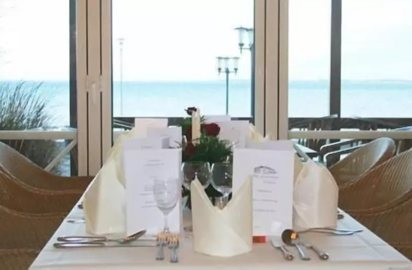 호텔 Hof Sierksdorf