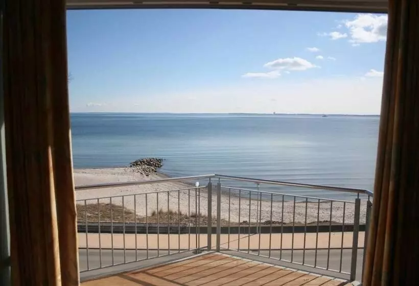 호텔 Hof Sierksdorf