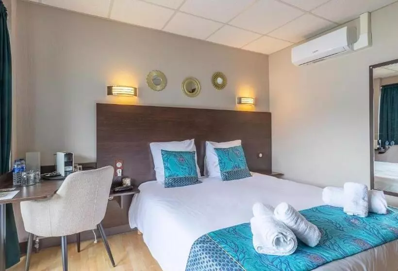 Отель Hôtel Du Poète