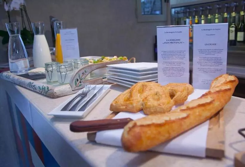 هتل La Prévôté   Hôtel Particulier & Restaurant