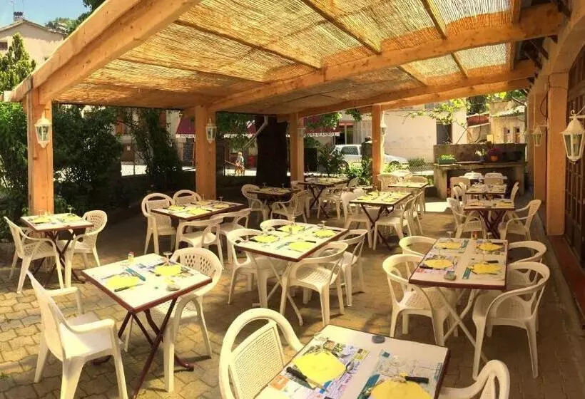 호텔 Le Beausejour