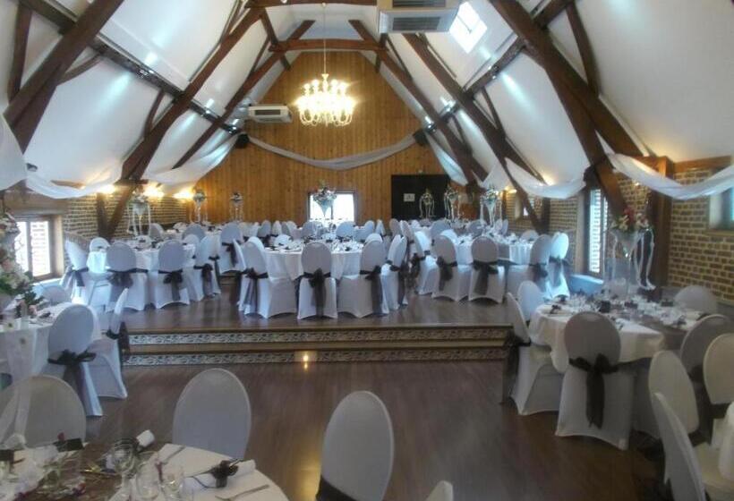 هتل Le Domaine Des Cigognes