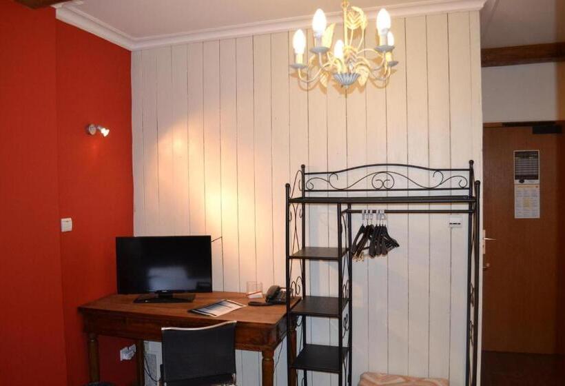 هتل Le Domaine Des Cigognes