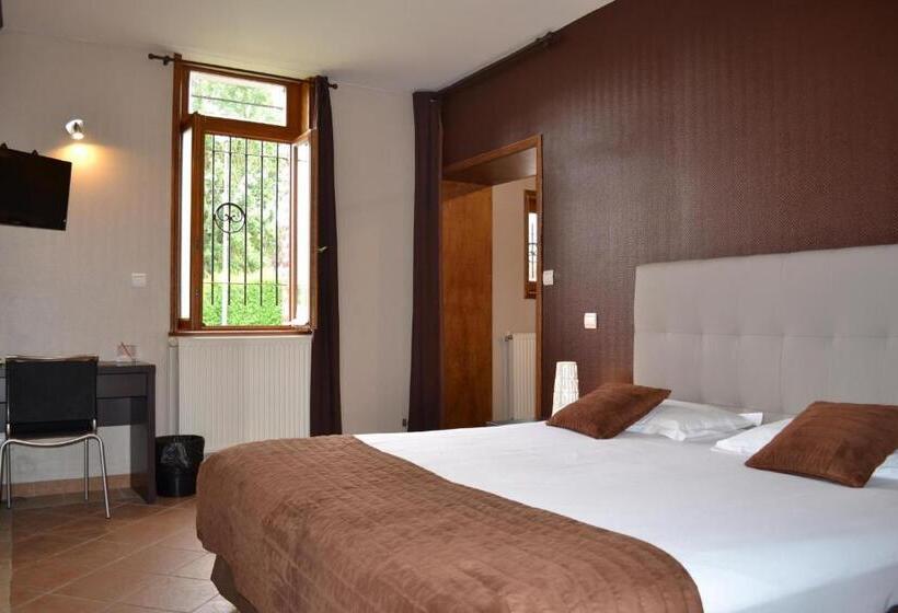 هتل Le Domaine Des Cigognes