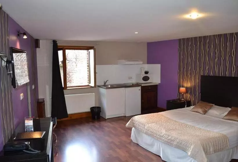 Отель Le Domaine Des Cigognes