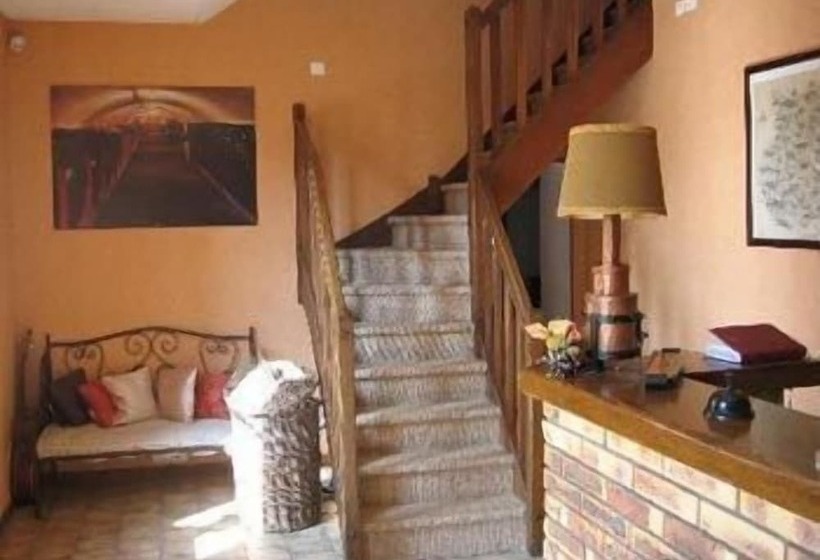 酒店 Le Relais Des Dix Crus   Logis Hôtel B&b