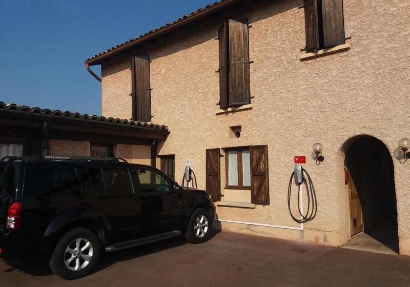 酒店 Le Relais Des Dix Crus   Logis Hôtel B&b