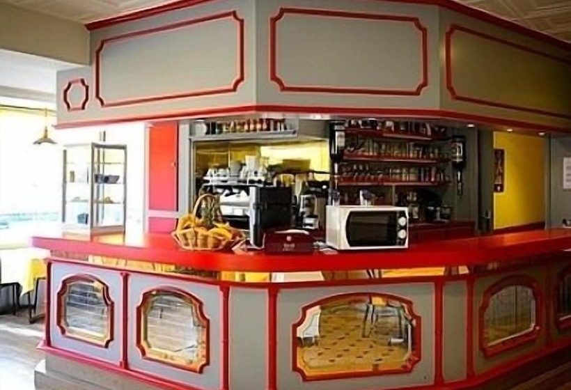 ホテル Logis De La Barque