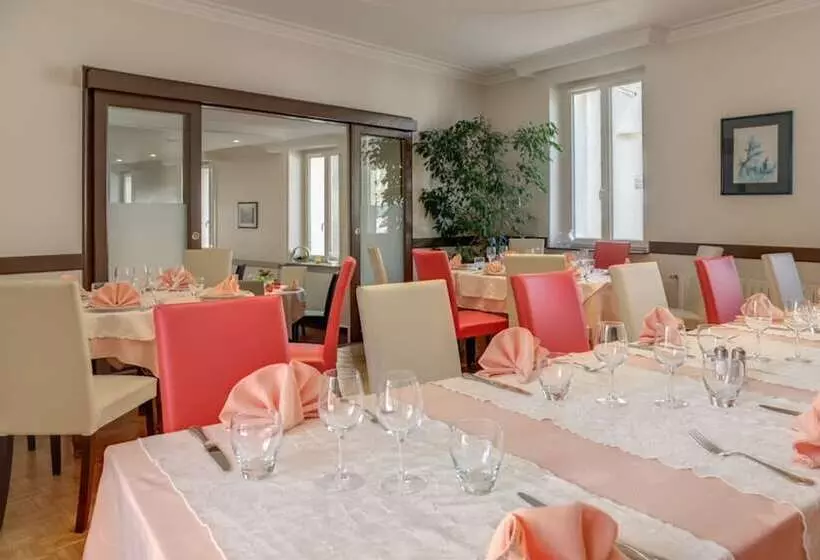 酒店 Logis De La Barque