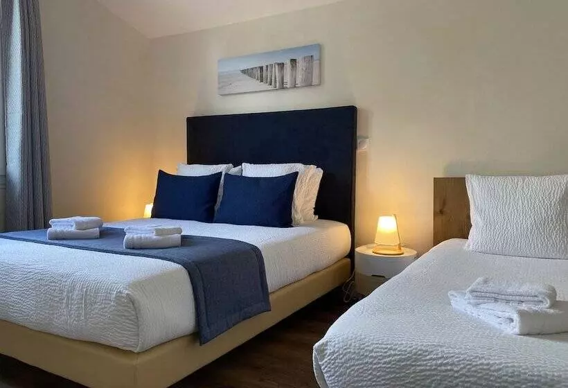 Отель Logis Hôtel Emeraude Des Bois