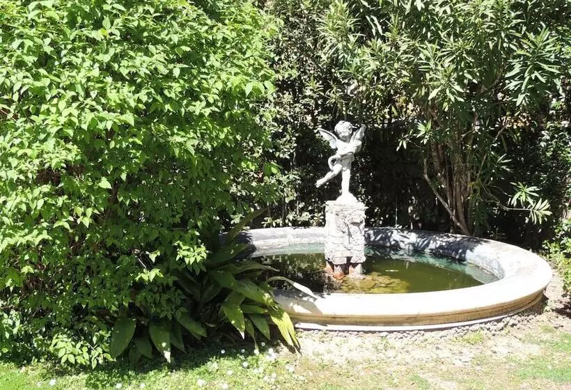 ホテル Parma E Oriente