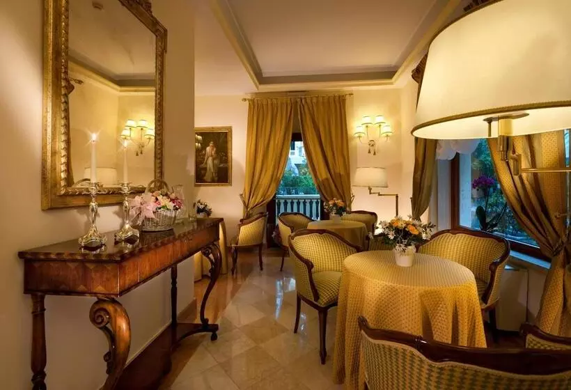 ホテル Parma E Oriente