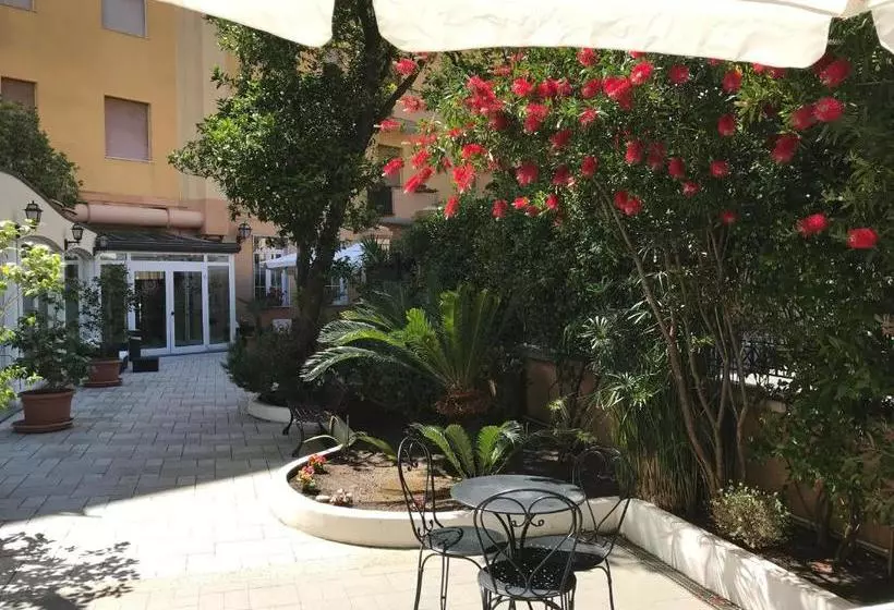 Hotel Riviera Varazze