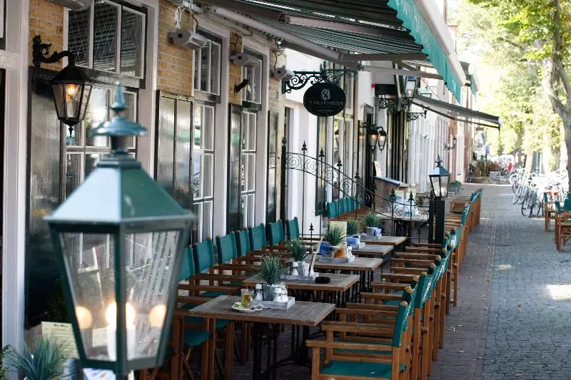 Westcord Hotel De Wadden