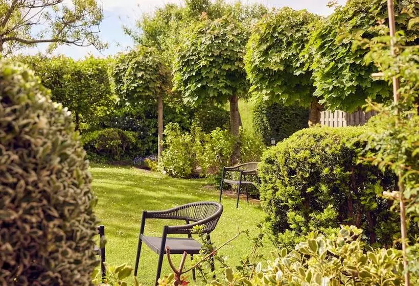 Westcord Hotel De Wadden