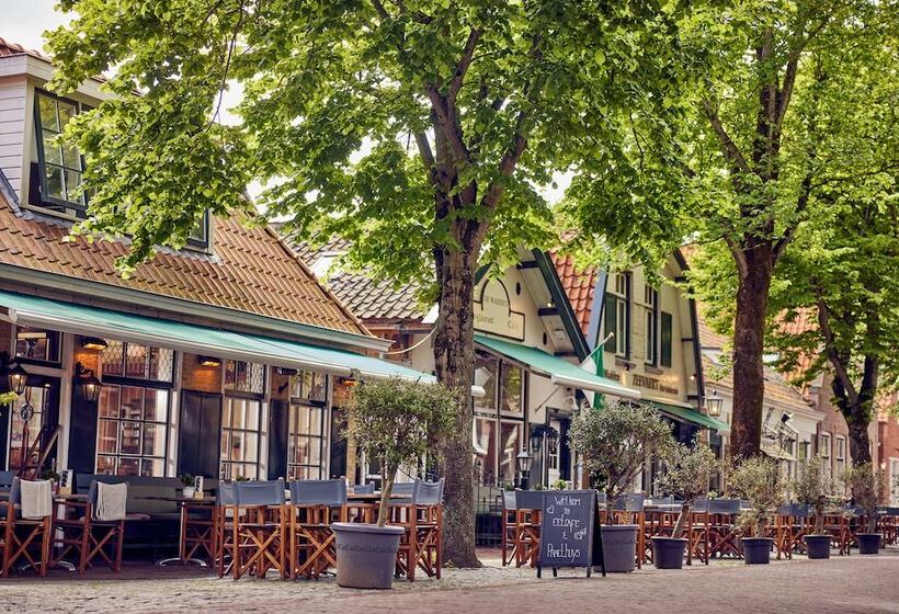 Westcord Hotel De Wadden