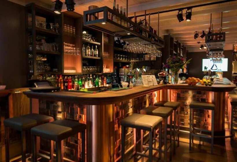 Westcord Hotel De Wadden