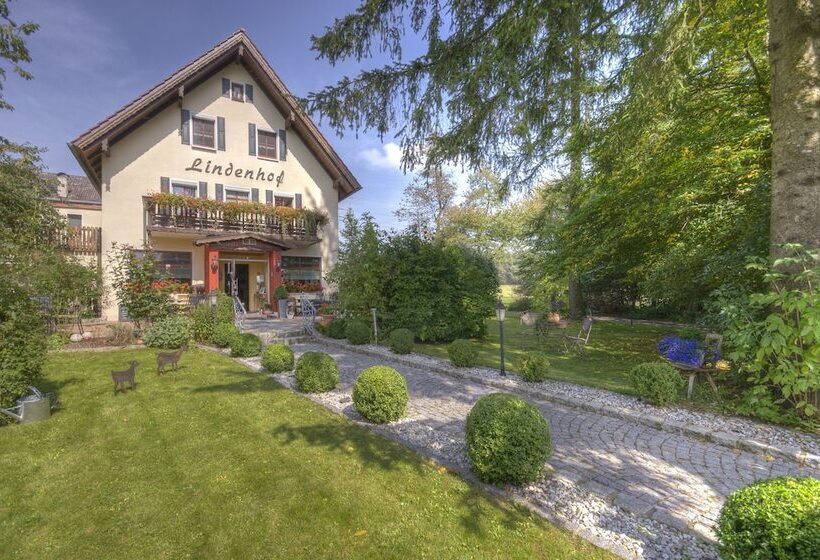 Landhotel Lindenhof