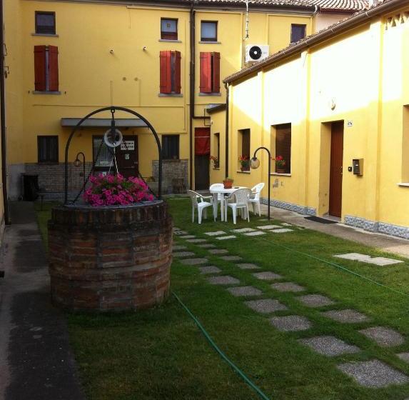 ホテル Albergo Airone