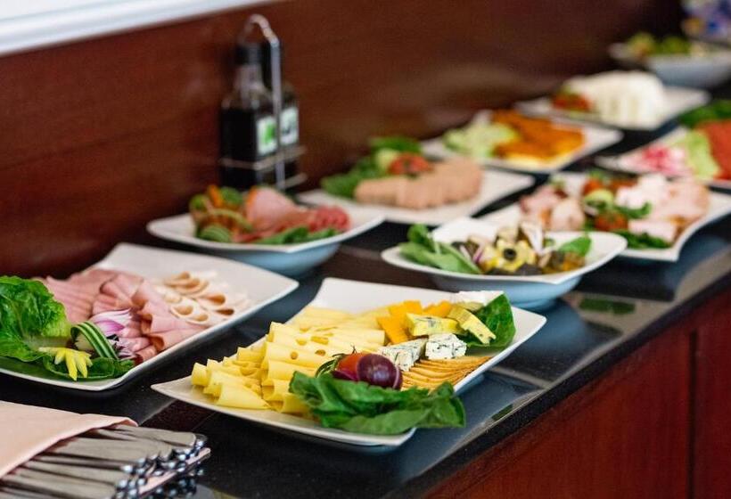 בית מלון כפרי Atrium