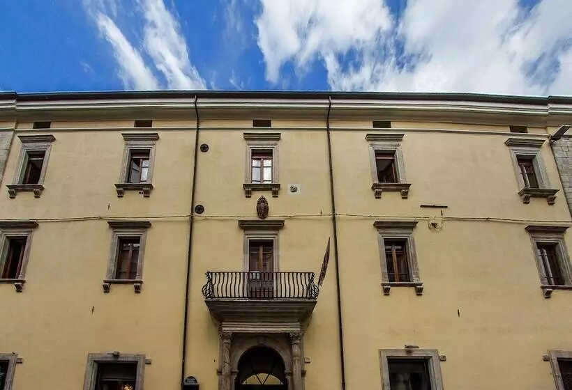 هتل B&b La Dimora