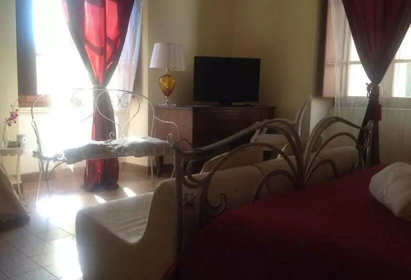 هتل B&b La Dimora