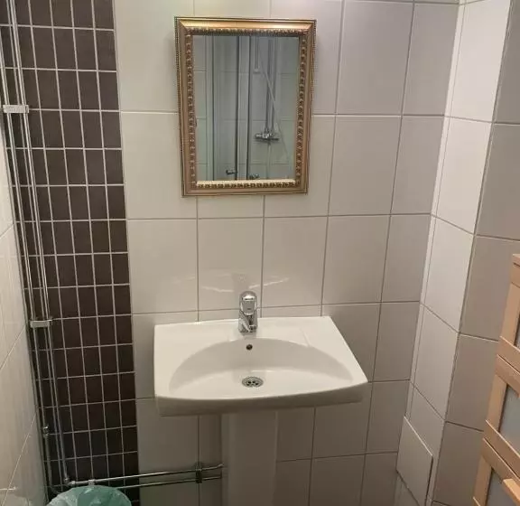 Björkbackens Karaktärshotell