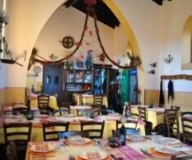 Отель Borgo San Nicolao