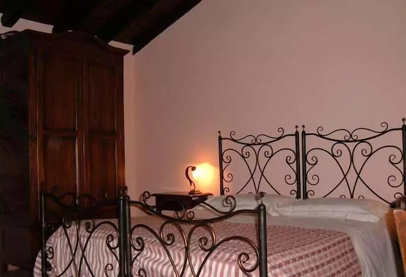 Отель Borgo San Nicolao