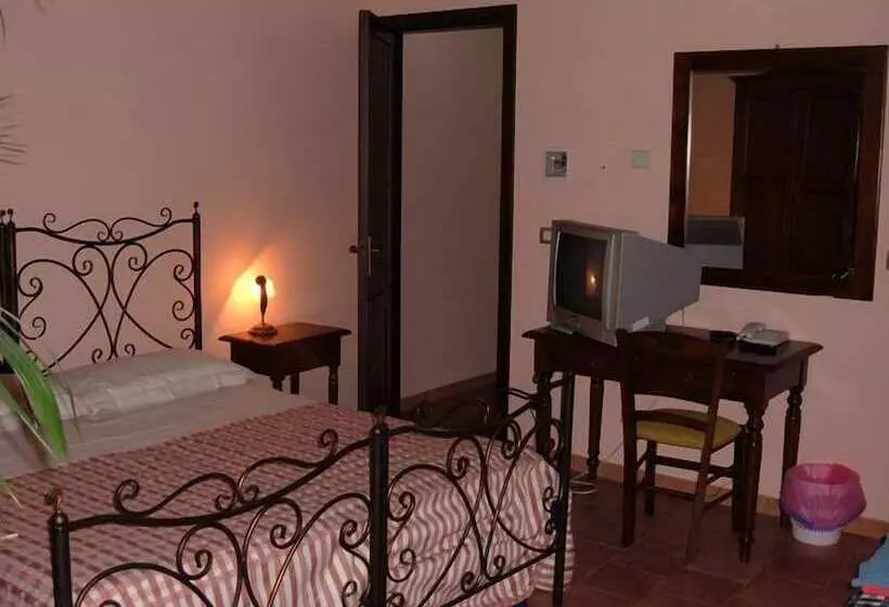 Отель Borgo San Nicolao