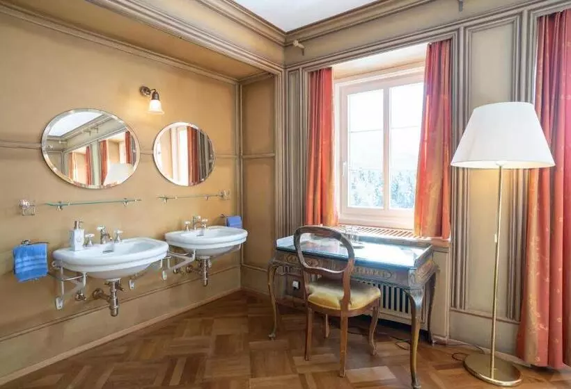 هتل Chesa Spuondas