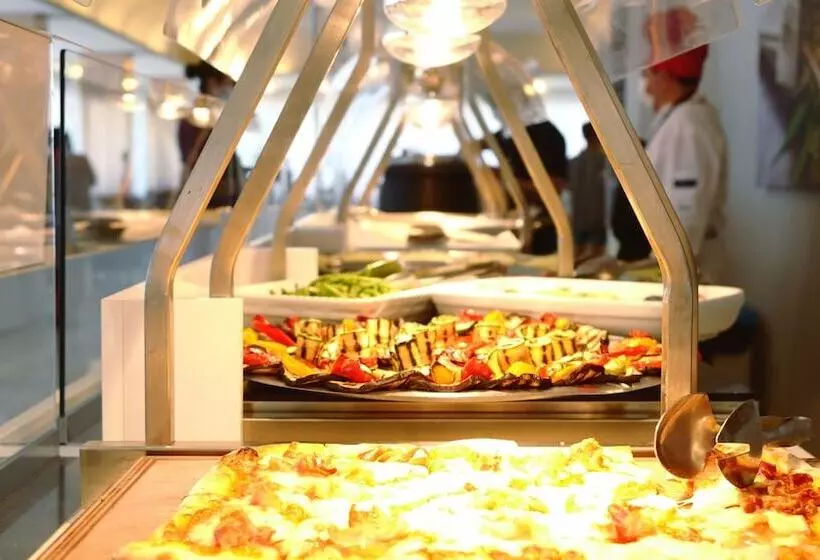 ホテル Color Metropolitan Family