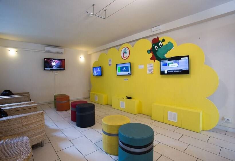 בית מלון כפרי Color Metropolitan Family