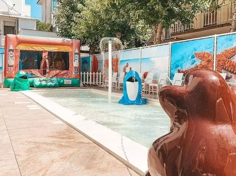 ホテル Color Metropolitan Family