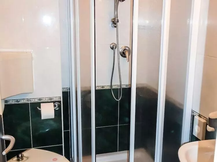 ホテル Color Metropolitan Family