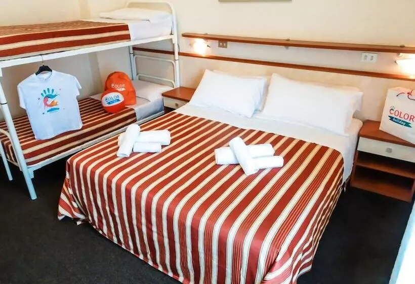 ホテル Color Metropolitan Family