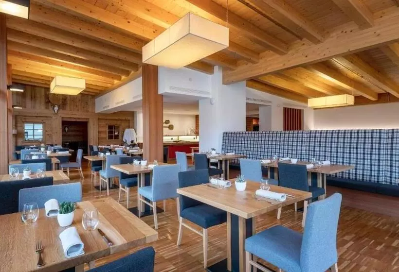 酒店 Corona Dolomites