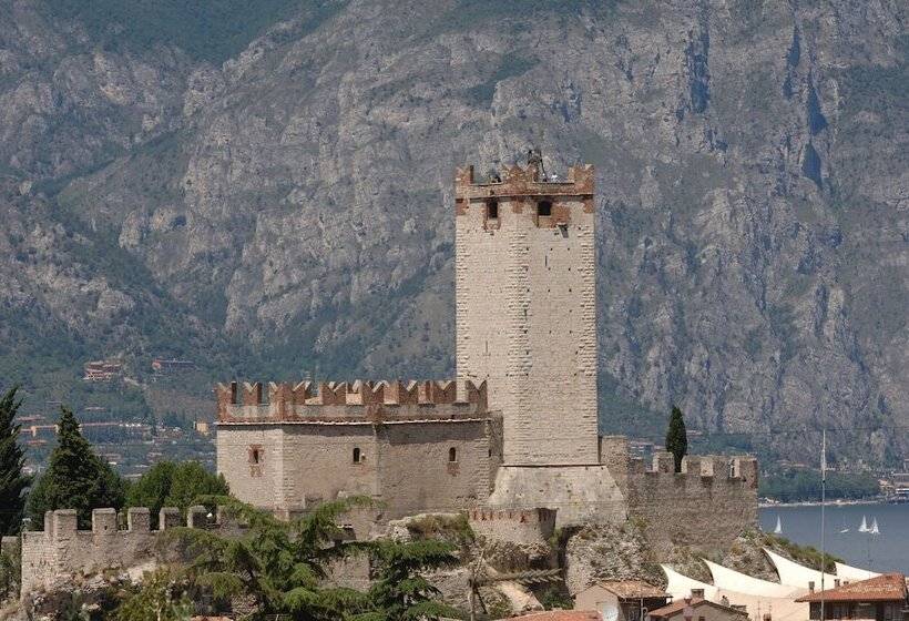 בית מלון כפרי Diana