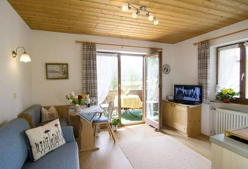 فندق Ferienwohnungen Christl