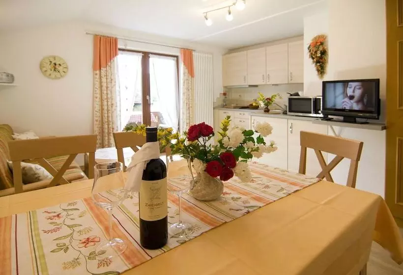 فندق Ferienwohnungen Christl