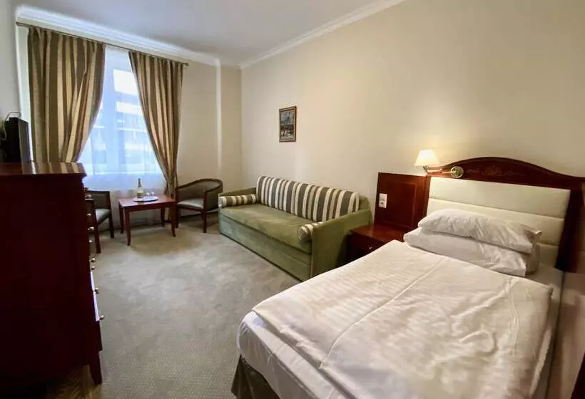 فندق Giovanni Giacomo