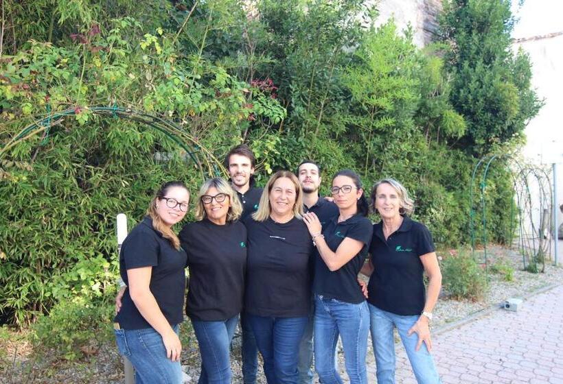 בית מלון כפרי Green