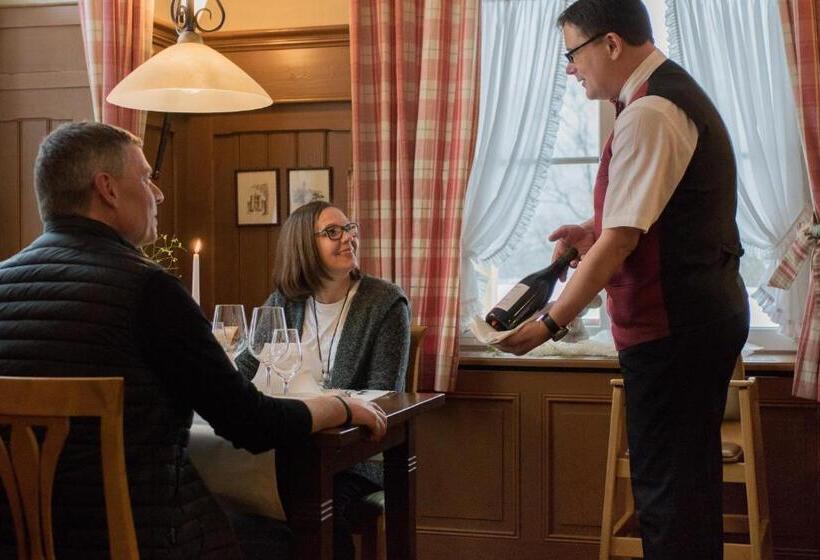 Grüner Baum Naturparkhotel & Schwarzwald Restaurant