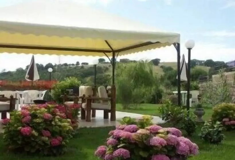 ホテル Il Borgonuovo