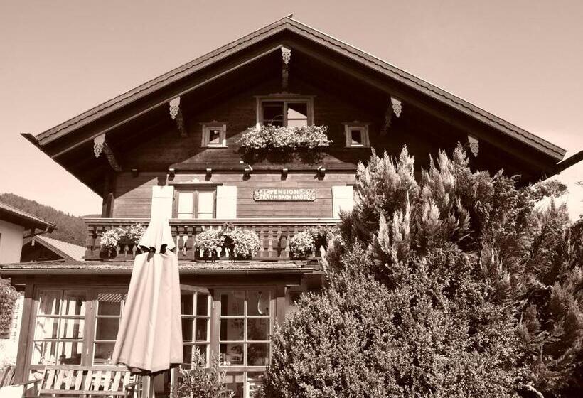 فندق Garni Landhaus Traunbachhäusl