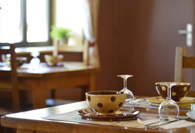 فندق Auberge D Aranc